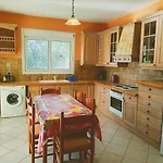 Diana Εξοχικό σπίτι *